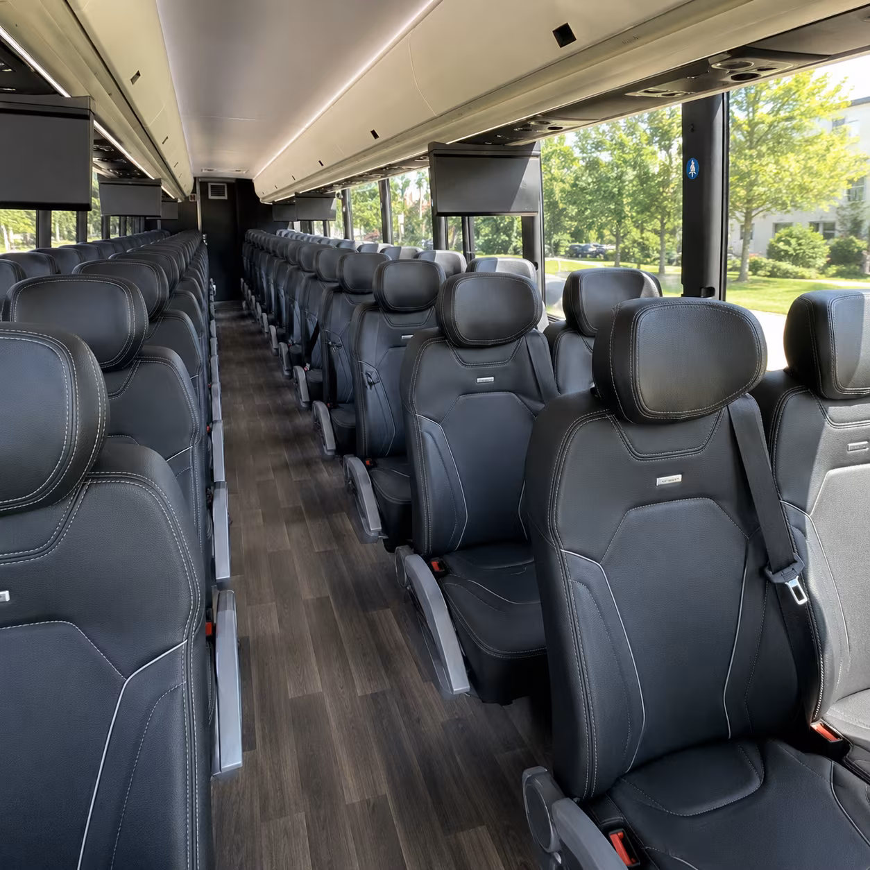 redmond book your redmond long distance charter bus rental