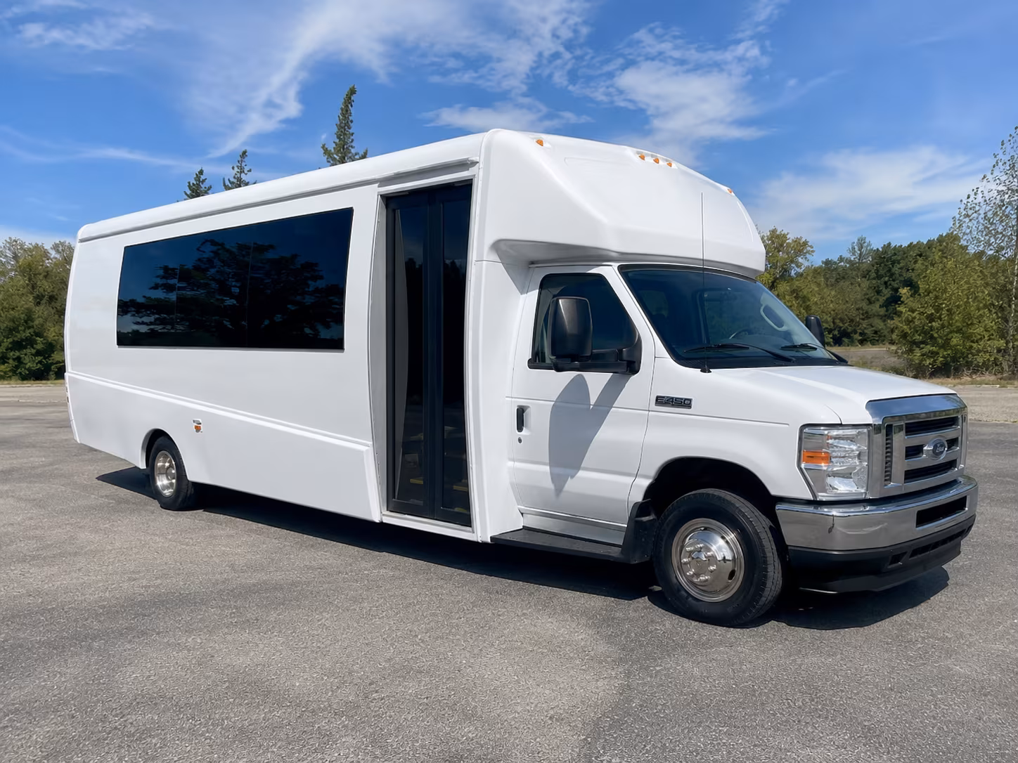 sammamish ride to the dance in style with sammamish prom bus rentals