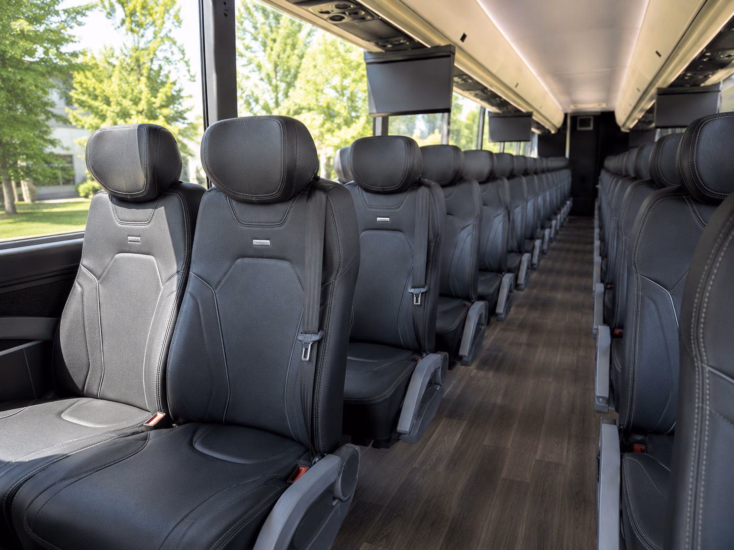 tukwila wedding charter bus rentals for your guests