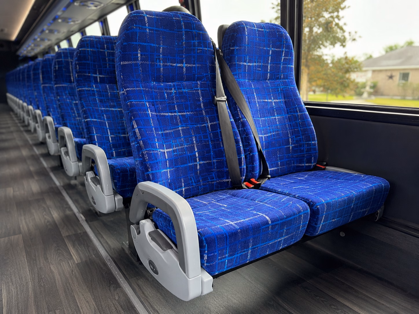 we make it easy to compare prom buses for lindbergh liberty and every renton area school